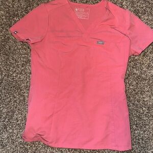 Figs Women's Coral V-Neck Short Sleeve Top